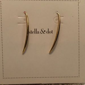 Stella and Dot Earrings